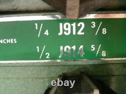 Jacobs Spindle Nose Lathe Chuck Model 91-C4 with11 Collets (zz4)