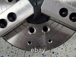 New Leilika 03K12. 12 lathe chuck, A2-8, M100 P 2 (Kitagawa B212)